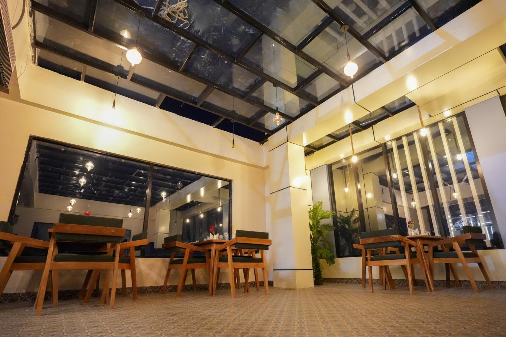 Hotel Pavitra Purnia Luaran gambar